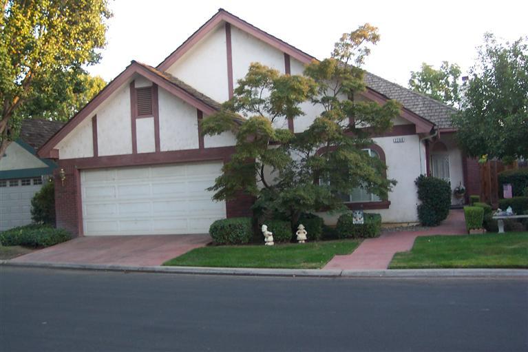 2260 Dawson Cove Ln, Clovis, CA 93611 photo 1