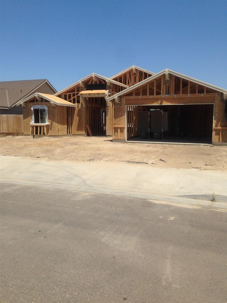 958 Marc Ave, Fowler, CA 93625 photo 1