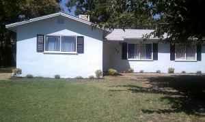 142 E Warner Ave, Fresno, CA 93710 photo 1