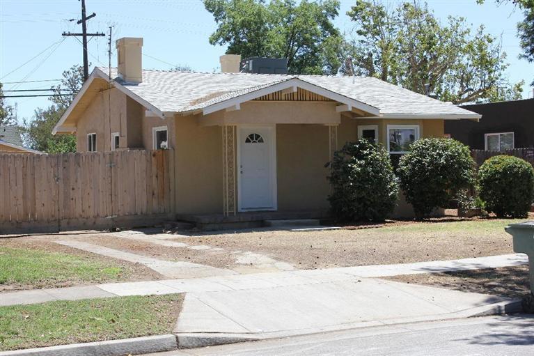 1802 E Cornell Ave, Fresno, CA 93703 photo 1