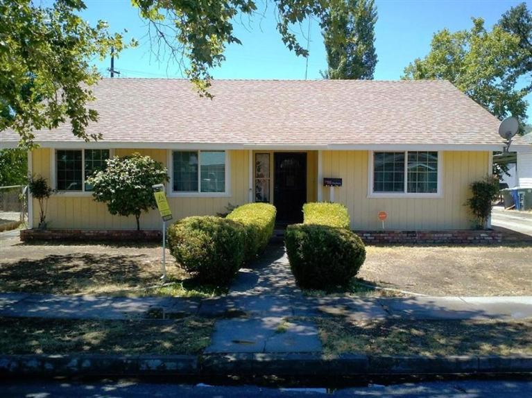 245 Madison St, Coalinga, CA 93210 photo 1