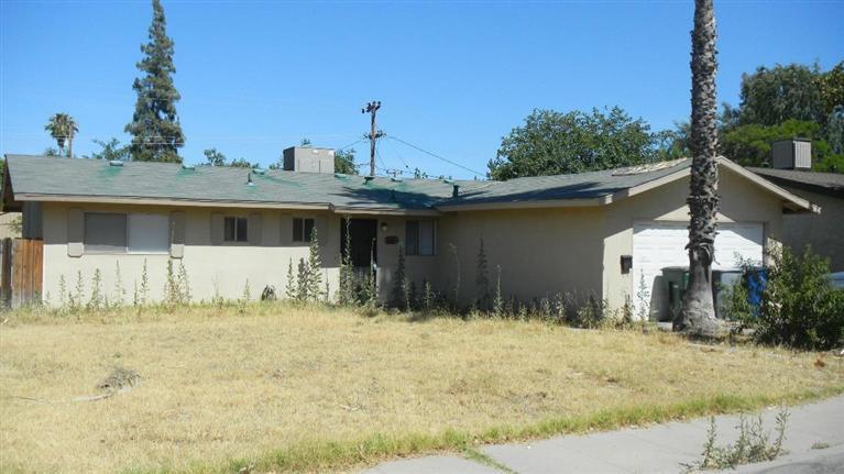 953 Russell Ave, Clovis, CA 93612 photo 1