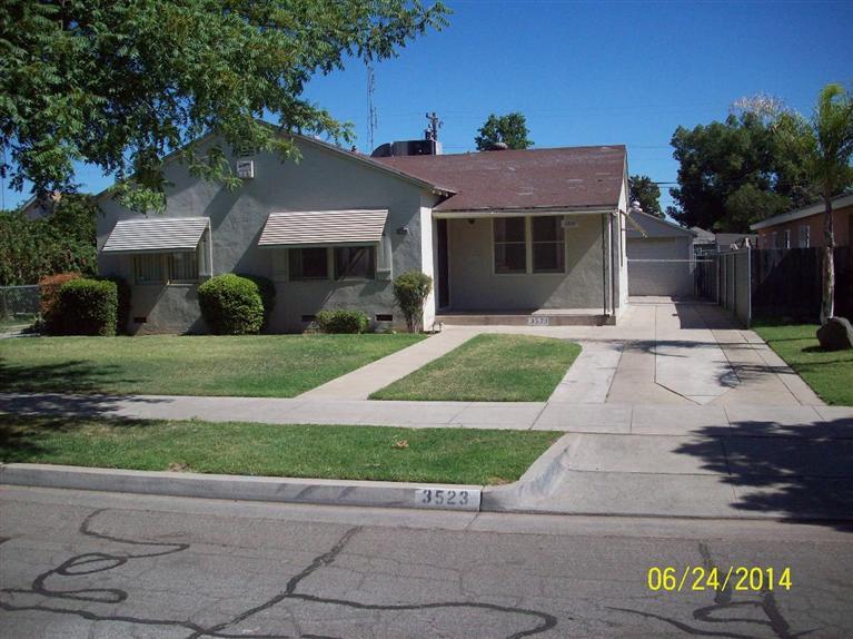 3523 E Lowe Ave, Fresno, CA 93702 photo 1