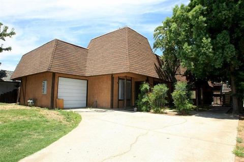 567 W Alamos Ave, Clovis, CA 93612 photo 1