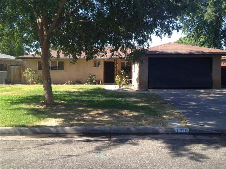 120 Clemmensen Ave, Madera, CA 93637 photo 1
