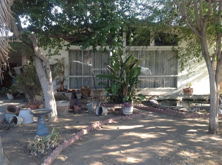 1862 E Park Way, Dinuba, CA 93618 photo 1