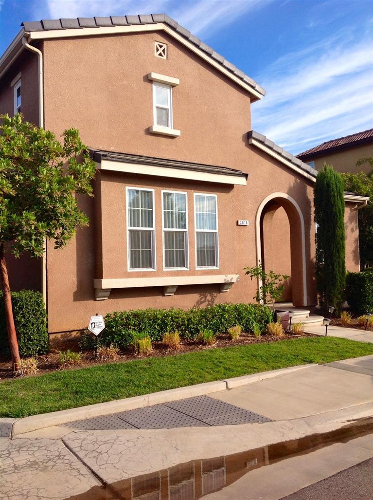 3816 Heritage Ave, Clovis, CA 93619 photo 1
