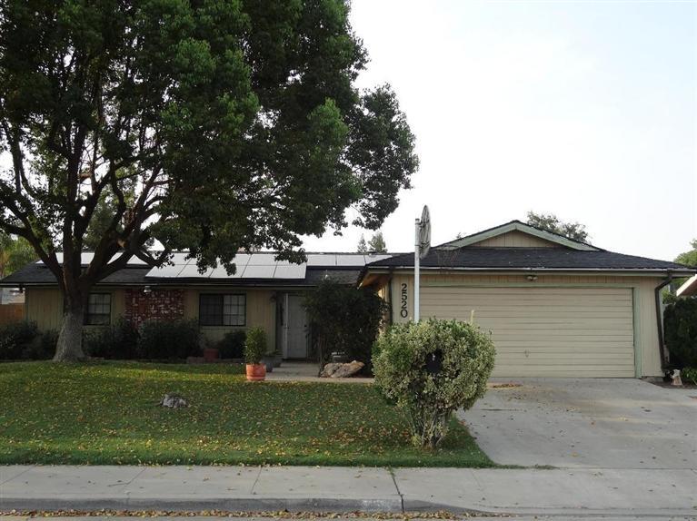 2520 Annadale Ave, Sanger, CA 93657 photo 1