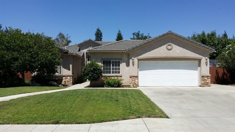 2541 Alamos Ave, Clovis, CA 93611 photo 1