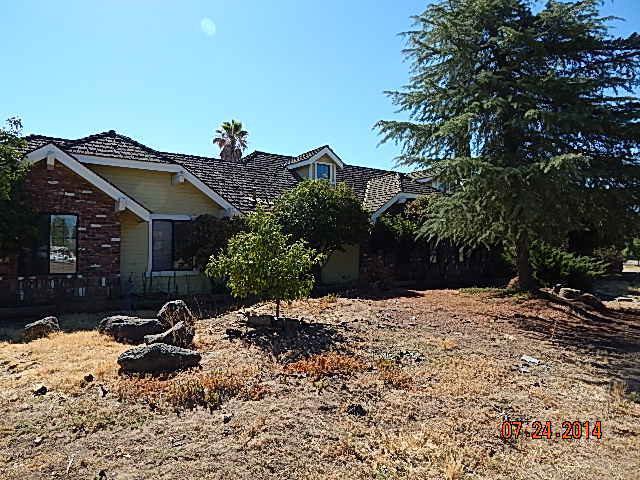 1815 N Temperance Ave, Clovis, CA 93619 photo 1