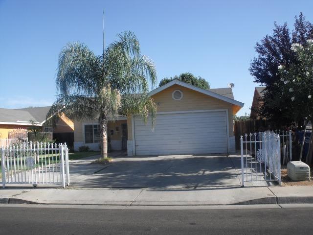 1476 E North Ave, Reedley, CA 93654 photo 1