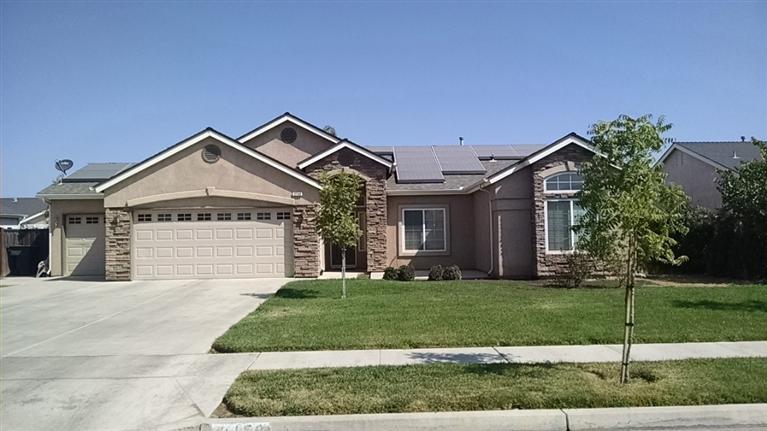 2158 Florence Ave, Sanger, CA 93657 photo 1