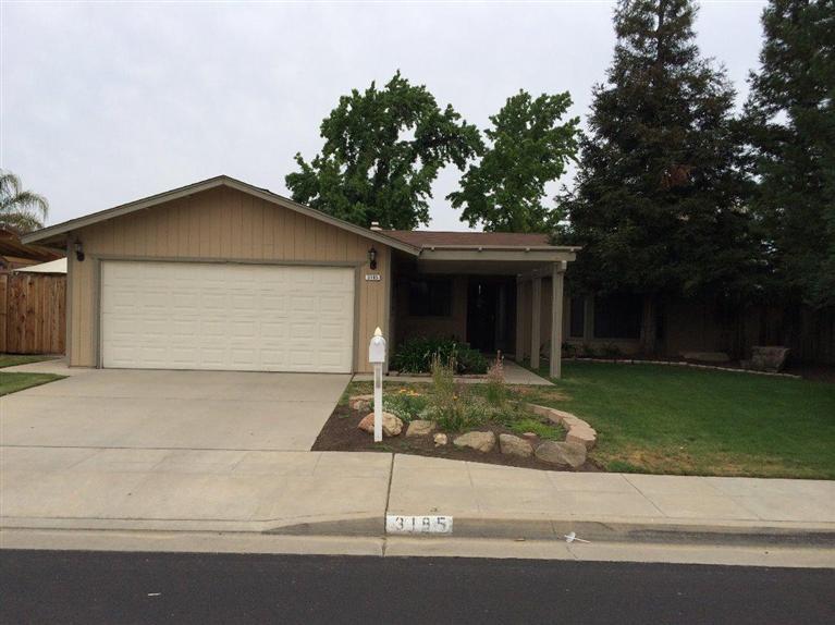 3185 Stanford Ave, Clovis, CA 93611 photo 1