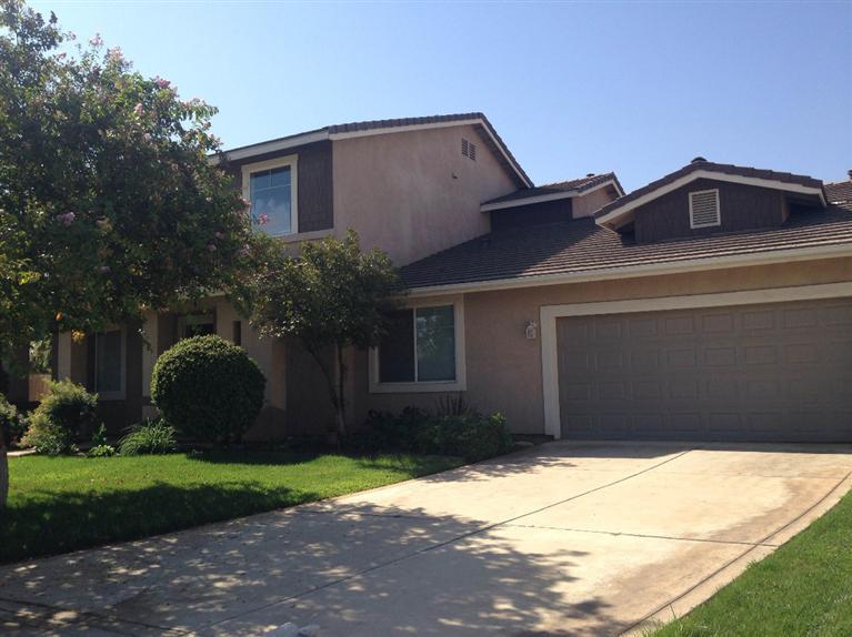 2153 E Cherry Ln, Reedley, CA 93654 photo 1
