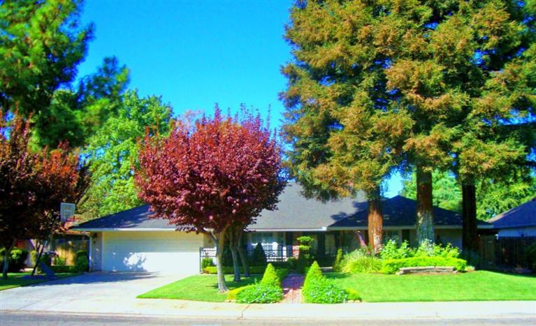 416 Gateway Ave, Clovis, CA 93612 photo 1
