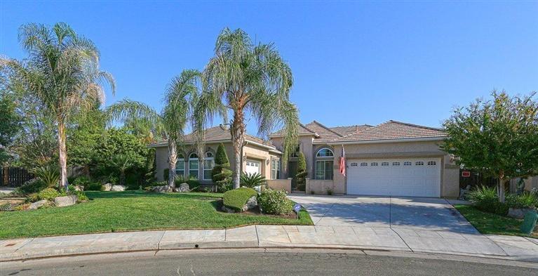1886 N Jasmine Ave, Clovis, CA 93619 photo 1