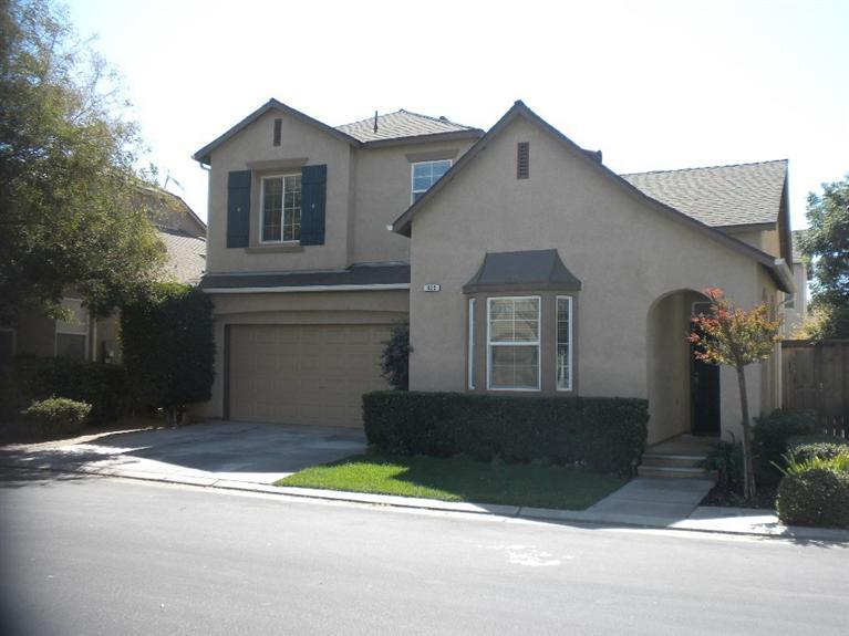 632 W Casanova Ln, Clovis, CA 93619 photo 1
