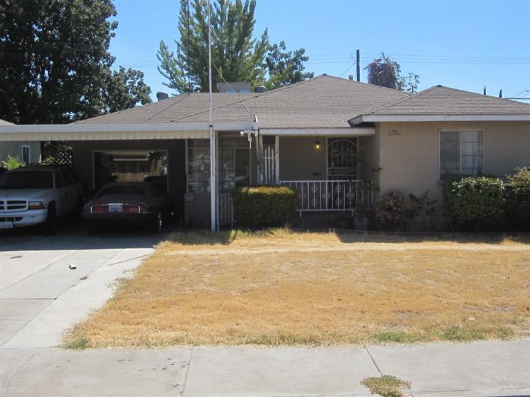 1112 E Simpson Ave, Fresno, CA 93704 photo 1