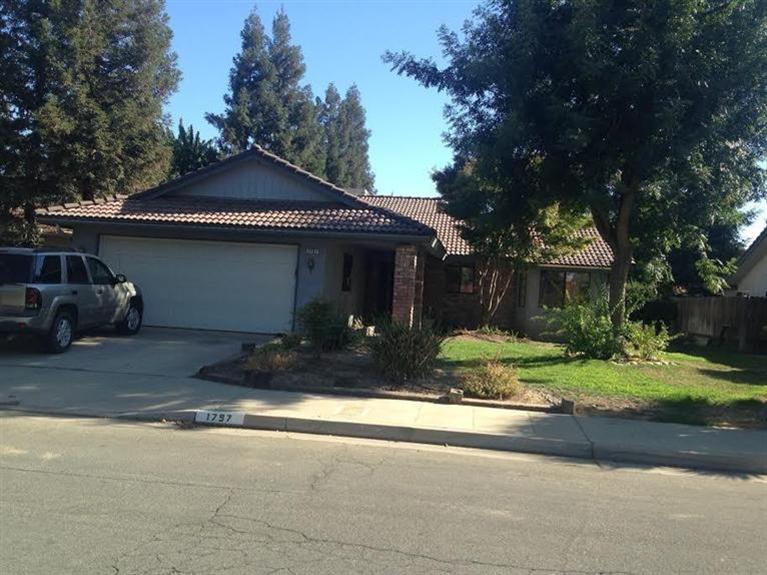1797 E Solar Ave, Fresno, CA 93720 photo 1