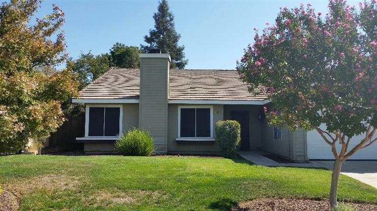 941 Whittier Ave, Clovis, CA 93611 photo 1