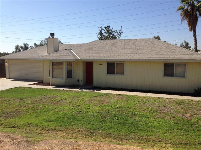 18324 Ridgedale Dr, Madera, CA 93638 photo 1