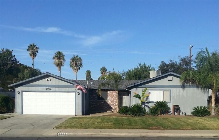 2972 Claremont Ave, Clovis, CA 93611 photo 1