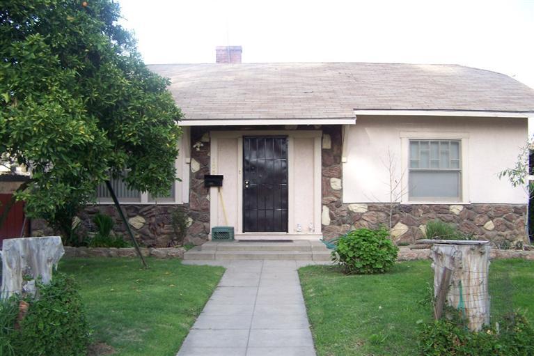 105 S L St, Madera, CA 93637 photo 1