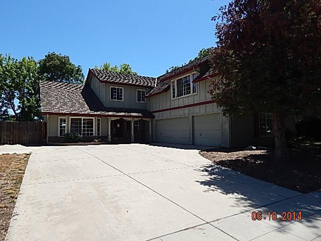 2094 Wrenwood Ave, Clovis, CA 93611 photo 1