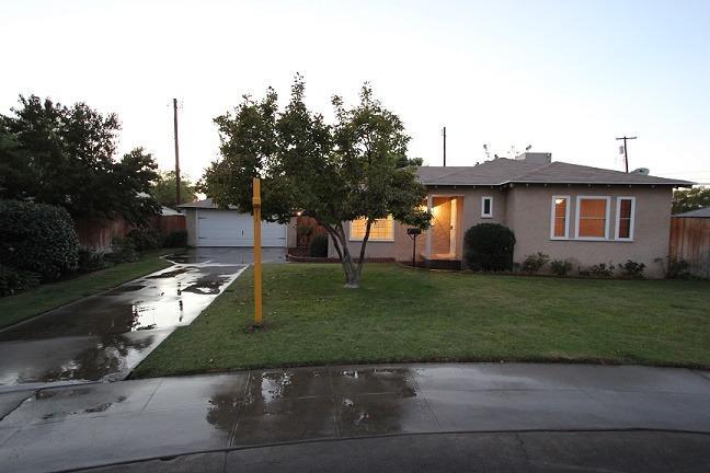 3013 E Simpson Ave, Fresno, CA 93703 photo 1