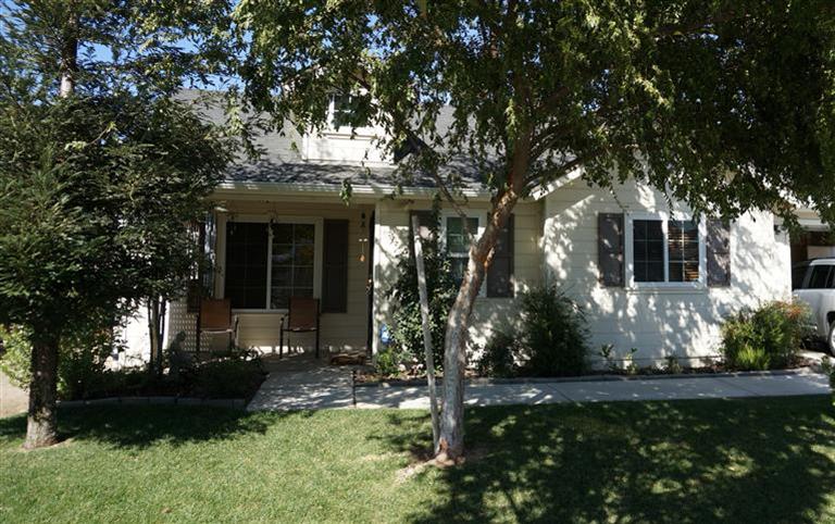 254 E Huntsman Ave, Reedley, CA 93654 photo 1