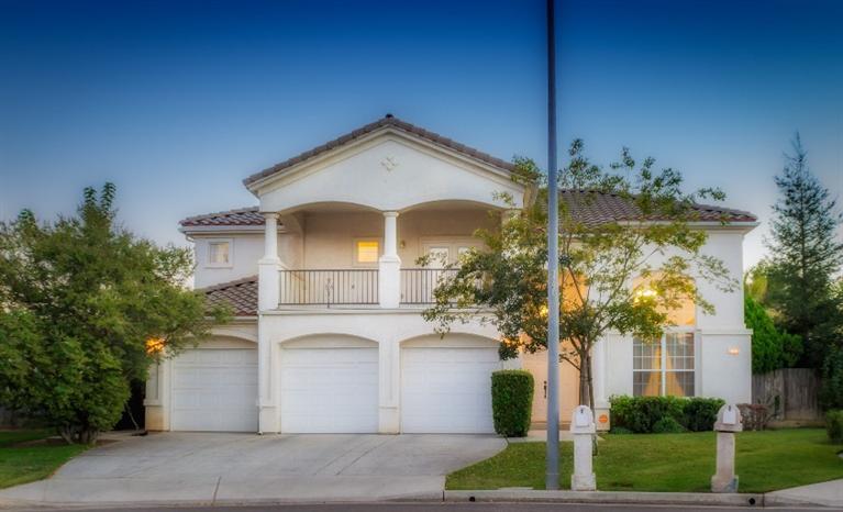 2223 Eclipse Ave, Fresno, CA 93720 photo 1