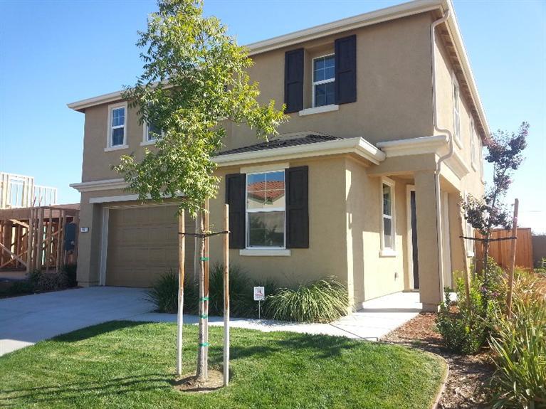 761 Kiwi St, Madera, CA 93638 photo 1