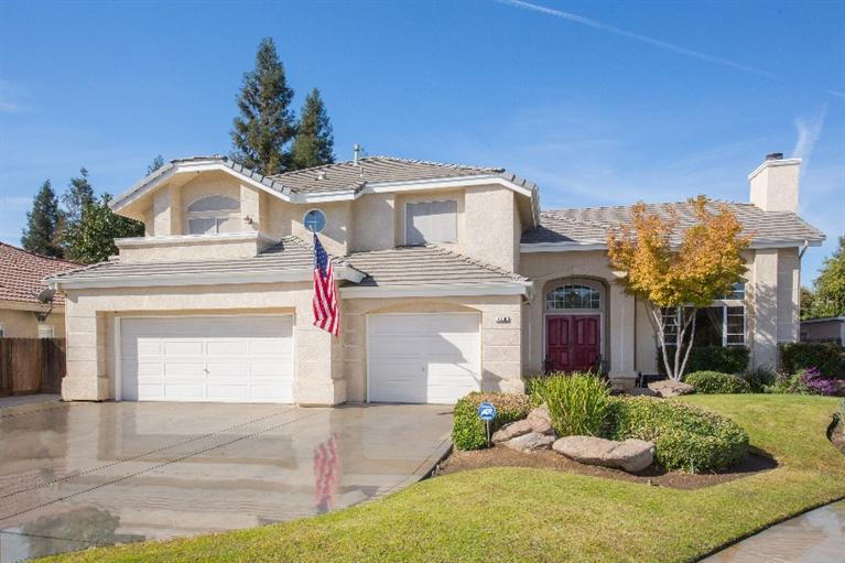 728 Carolina Ave, Clovis, CA 93611 photo 1