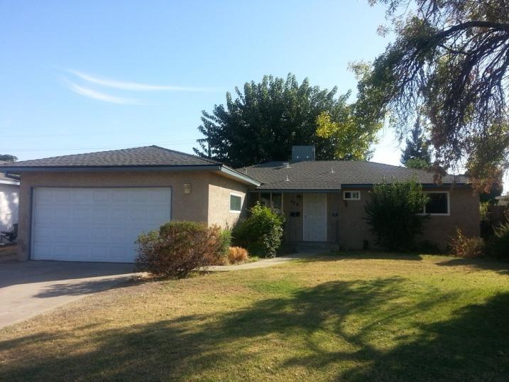 628 W Dennis Dr, Clovis, CA 93612 photo 1