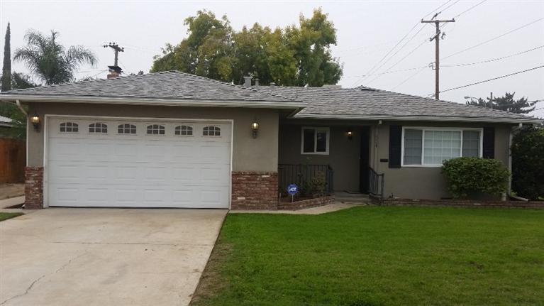 984 W Fairmont Ave, Clovis, CA 93612 photo 1
