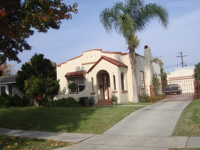 1815 E Cornell Ave, Fresno, CA 93703 photo 1