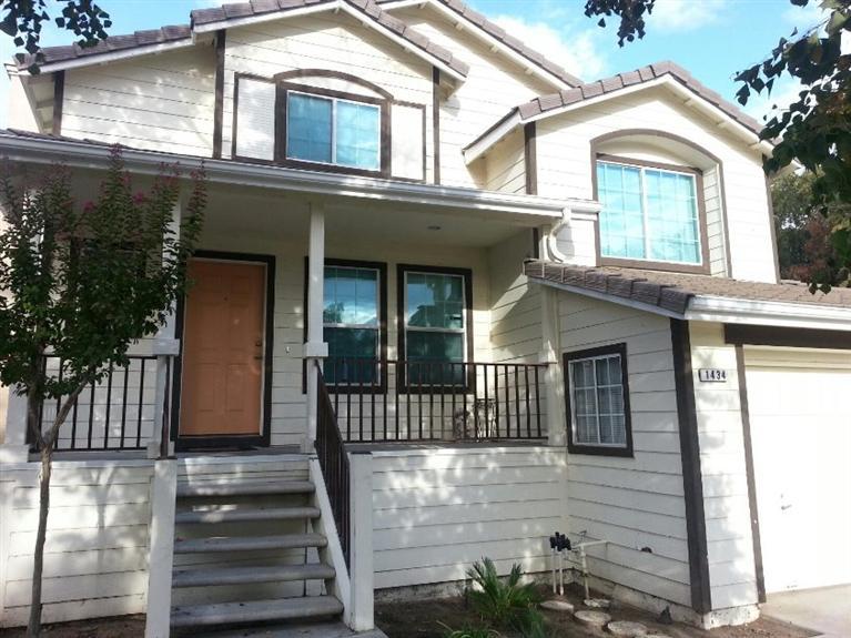 1434 Hanson Ave, Clovis, CA 93611 photo 1