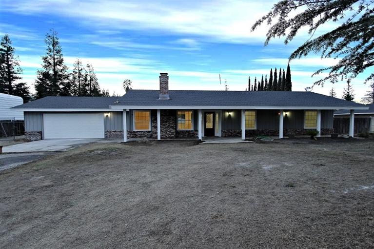 12126 Cranberry Rd, Madera, CA 93636 photo 1
