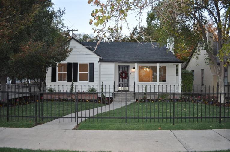 305 E Cornell Ave, Fresno, CA 93704 photo 1