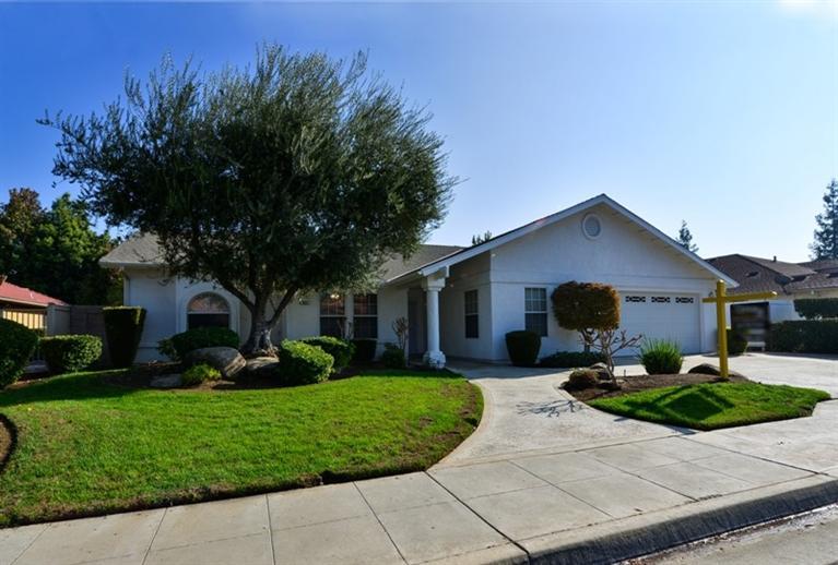 823 Burl Ave, Clovis, CA 93611 photo 1