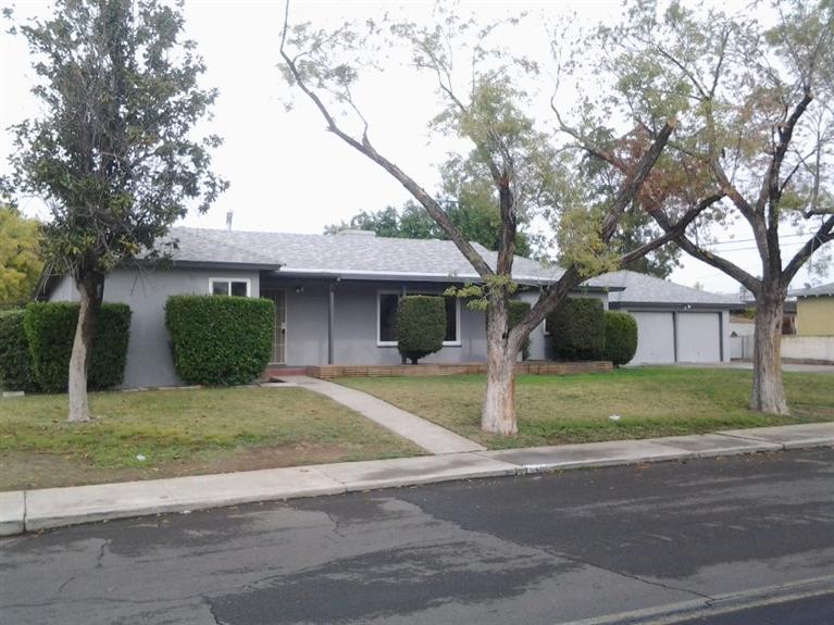 3505 E Weldon Ave, Fresno, CA 93703 photo 1