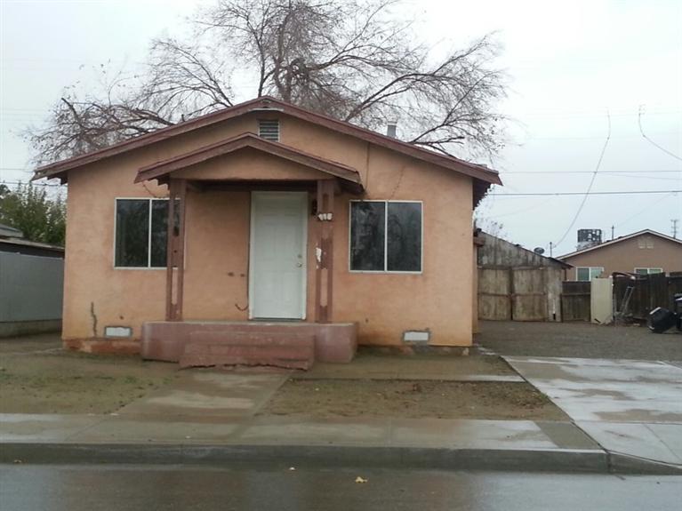 745 E Whitney St, Avenal, CA 93204 photo 1