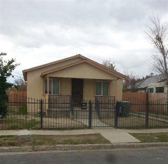 139 E Birch Ave, Coalinga, CA 93210 photo 1