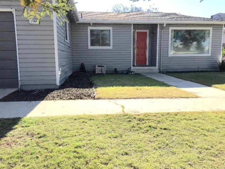 1746 Fairmont Ave, Clovis, CA 93611 photo 1