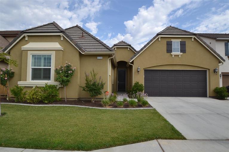 3726 Richmond Ave, Clovis, CA 93619 photo 1