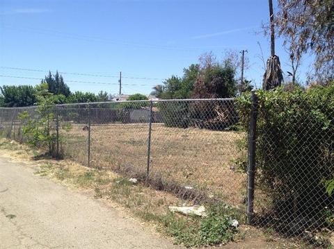 1148 E Academy, Dinuba, CA 93618 photo 1