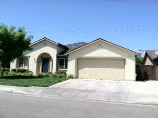 4551 Edna Ave, Fresno, CA 93725 photo 1