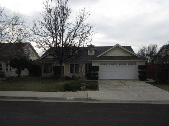 2174 Spruce Ave, Clovis, CA 93611 photo 1