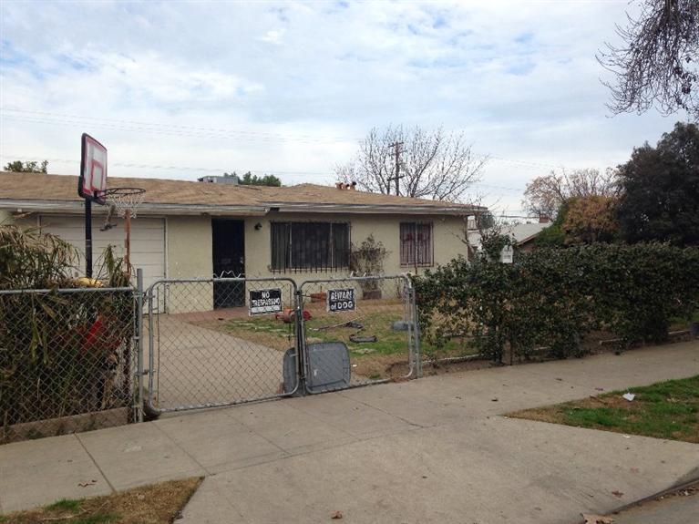 3263 E Madison Ave, Fresno, CA 93702 photo 1