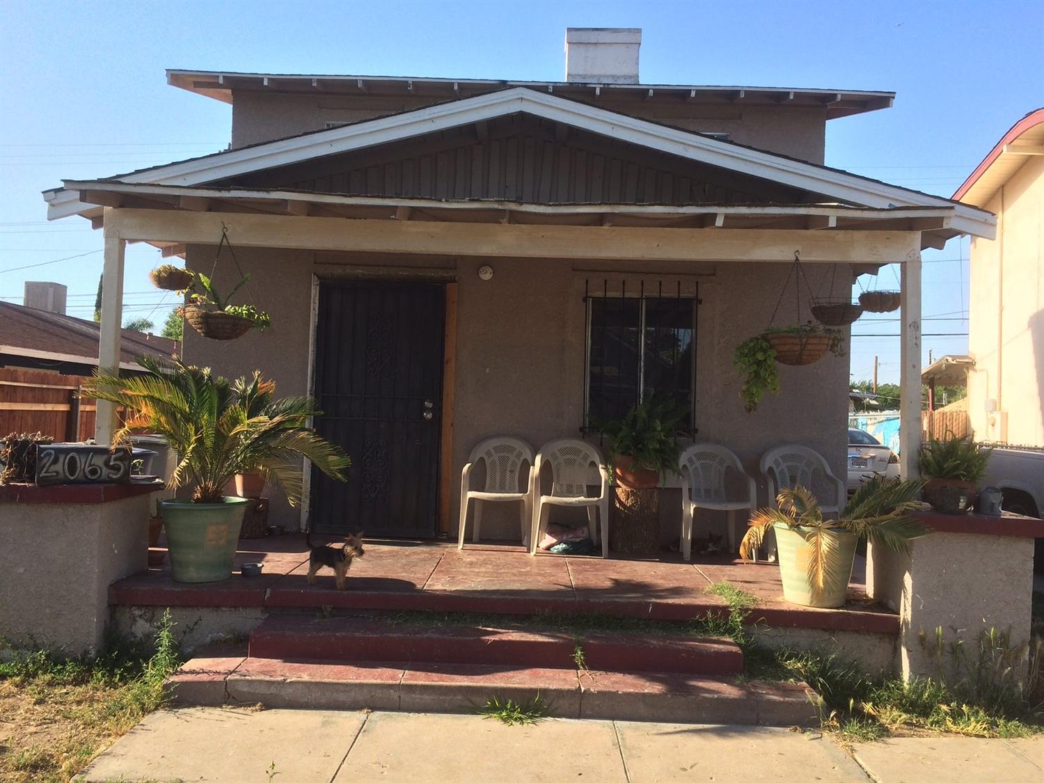 2065 E Clay Ave, Fresno, CA 93701 photo 1